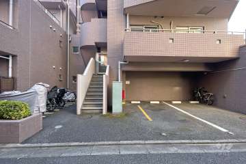 敷地内駐車場（屋外平面式）