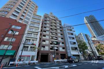 サンウッド赤坂フラッツの外観（北東側から）