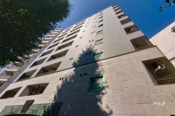 プラネット南青山の外観（南東側から）　