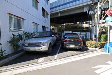 敷地内駐車場（屋外平面式）