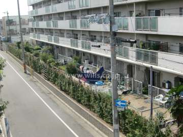 南向き1階住戸は専用庭付き