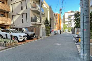 敷地西側の前面道路　　