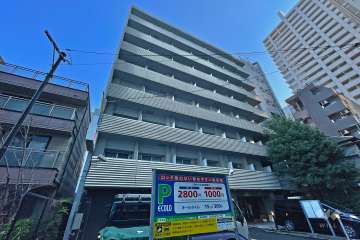 シンシア三田慶大前の外観（南西側から）