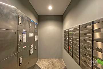 共用ポストと宅配ボックス