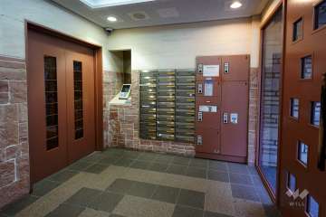 エントランスホール