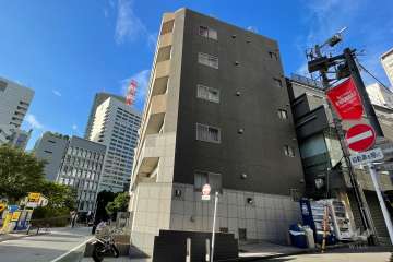 パレステュディオ赤坂の外観（南側から）