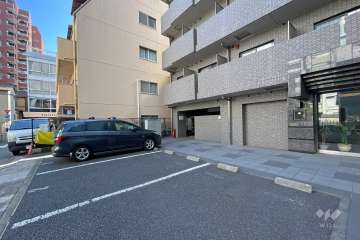 敷地内駐車場（屋外平面式）