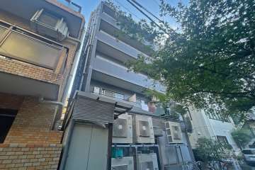 パークサイド芝大門の外観（北西側から）