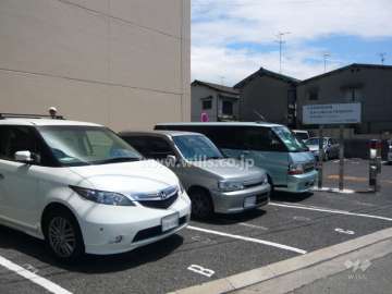 来客用駐車場
