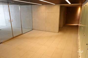 エントランスホール