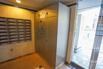 共用ポストと宅配ボックス