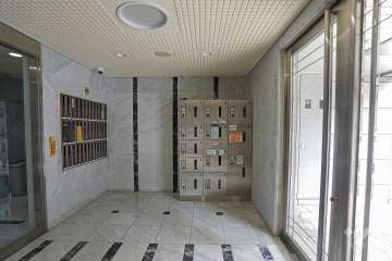 宅配ボックスと共用ポスト