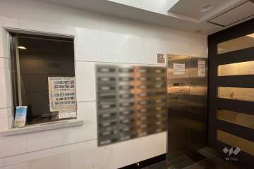 共用ポストと宅配ボックス