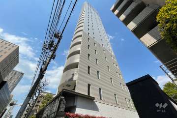 乃木坂パークハウスの外観(南側から)