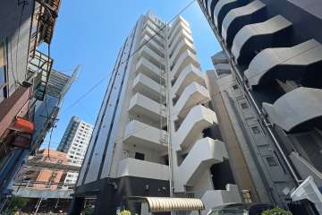 プレミアムキューブ三田の外観（北西側から）