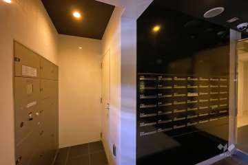 宅配ボックスと共用ポスト