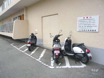 バイク置場