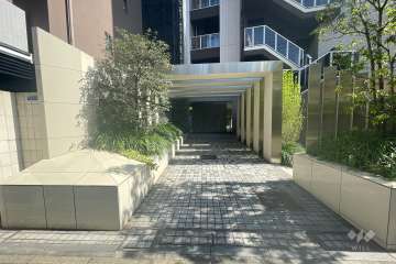 エントランスアプローチ