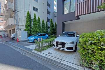 敷地内駐車場（屋外平面式）