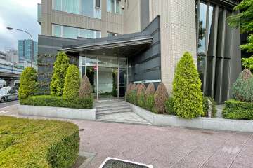 植栽の緑豊かな共用部分