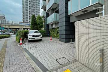 敷地内駐車場（屋外平面式）