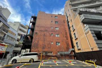 ハイベール三田の外観（南東側から）