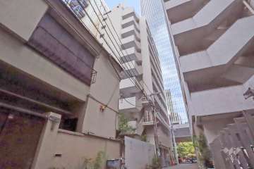 ラフィネ赤坂の外観(北西側から)