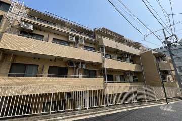 マンションの外観（北西側から）