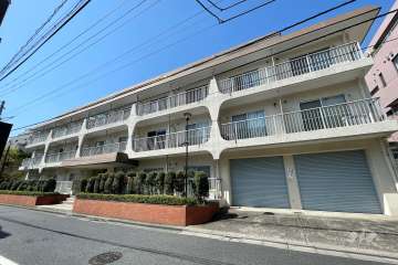 高輪スカイハイツの外観(北東側から）