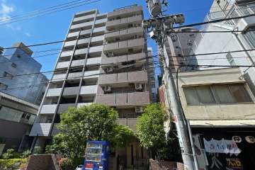 エスコート芝公園の外観（南側から）