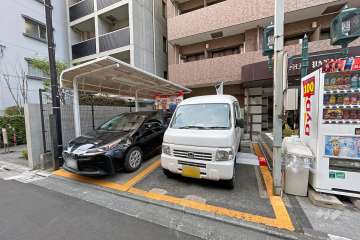 敷地内にあるコインパーキング