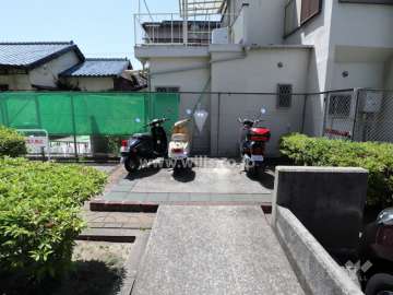 バイク置場
