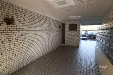 エントランスホール