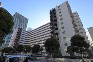 メゾン田町の外観（北西側から）