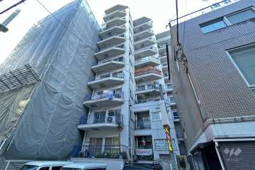 クレール六本木の外観（北西側から）