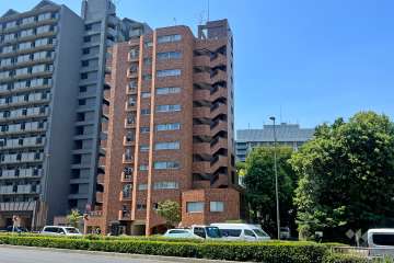 藤和白金台コープの外観写真（北東側から）