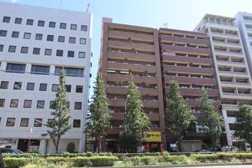 グランドメゾン南麻布の外観（北西側から）