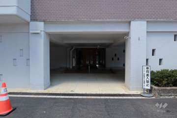 エントランスアプローチ