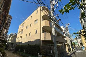 白金ハウス（白金5丁目）の外観（南東側から）