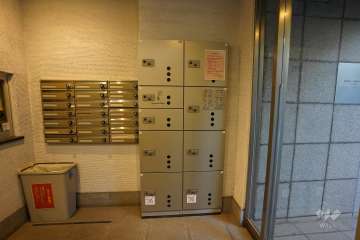 宅配ボックスと共用ポスト