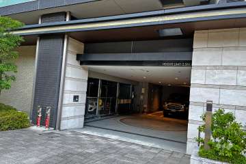 敷地内駐車場（屋内機械式）