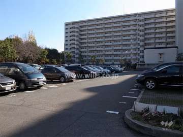 敷地内駐車場（屋外平面式）
