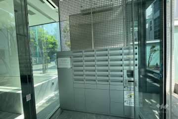 宅配ボックスと共用ポスト