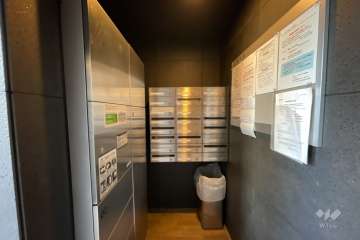 共用ポストと宅配ボックス