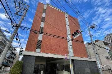 プレミスト赤坂檜町公園の外観（南東側から）