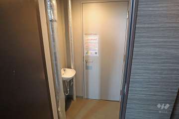 ゴミ置き場。
各階にはクリーンステーションという簡易ゴミ捨て場があります。