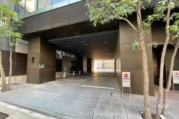 駐車場の出入り口