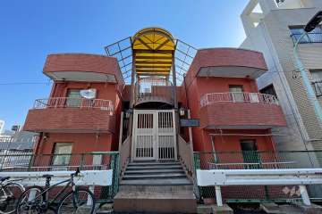 南麻布プラザの外観（西側から）