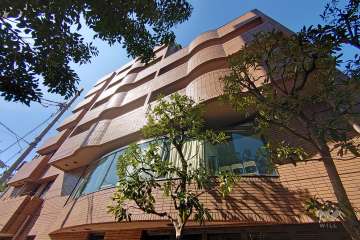 ベルテ南青山の外観（南東側から）