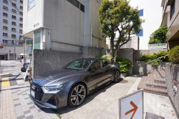敷地内駐車場（屋外平面式）